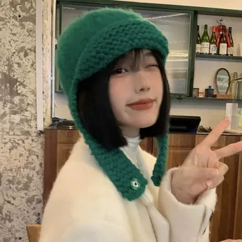Милые зеленые плюшевые вязаные шапочки для женщин и мужчин в корейской версии с изображением маленького лица, утолщенные Теплые шапочки-бомберы для защиты ушей